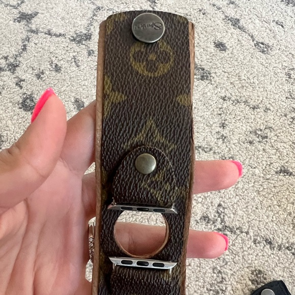 Apple Watch band Louis Vuitton up-cycled spark’l - Picture 5 of 6